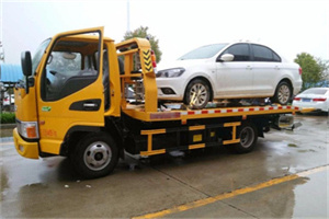 黄陵附近拖车救援24小时服务热线